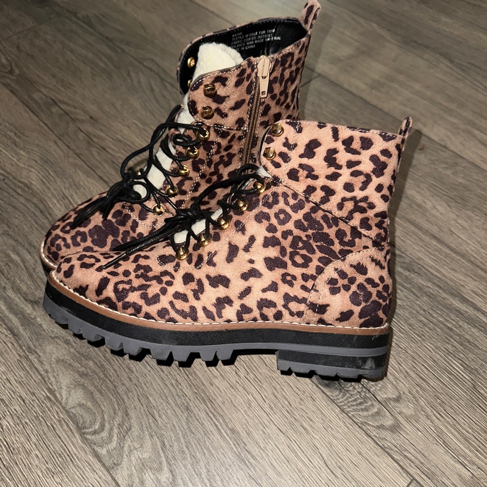 cheetah combat boots